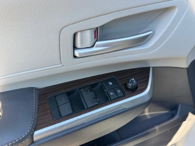 2022 Toyota Sienna XLE 7 Passenger