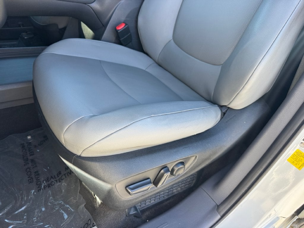 2022 Toyota Sienna XLE 7 Passenger