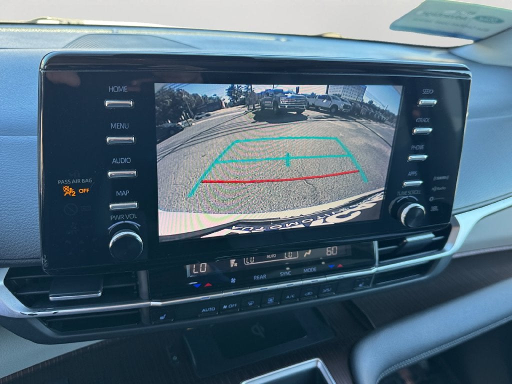 2022 Toyota Sienna XLE 7 Passenger