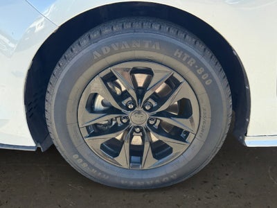 2022 Toyota Sienna XLE 7 Passenger