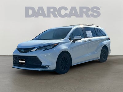 2022 Toyota Sienna XLE 7 Passenger