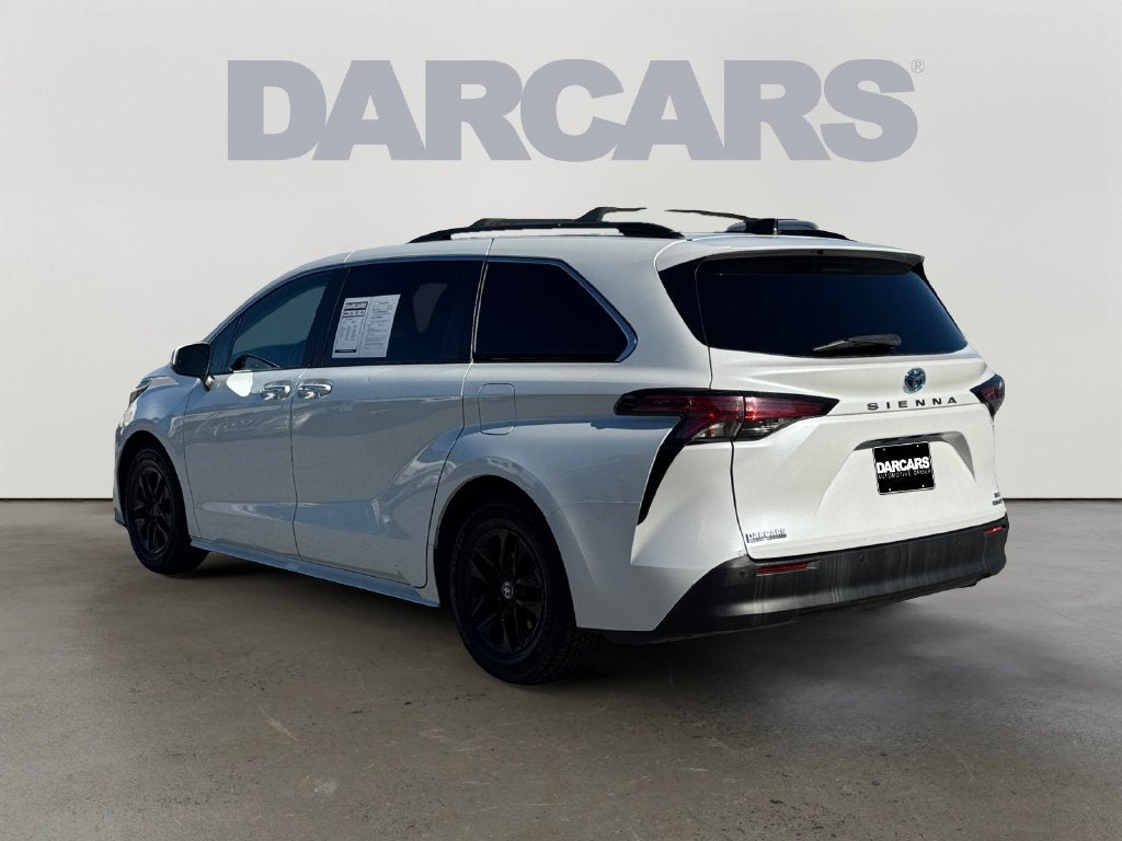 2022 Toyota Sienna XLE 7 Passenger