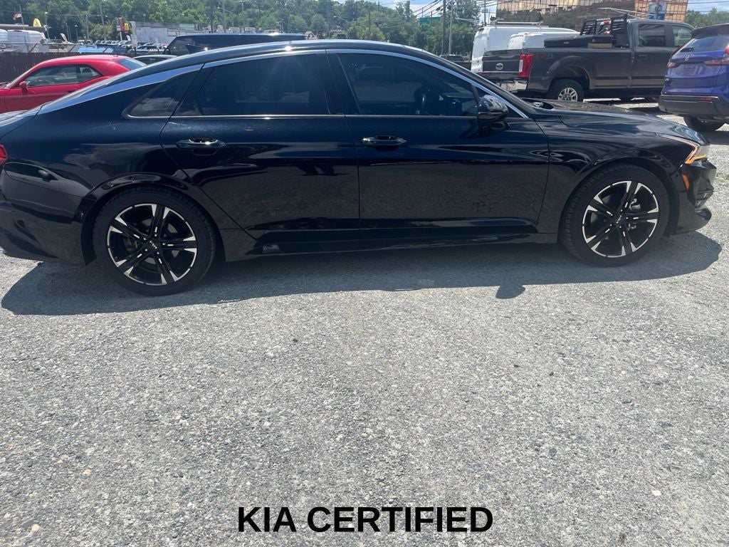 2022 Kia K5 GT-Line