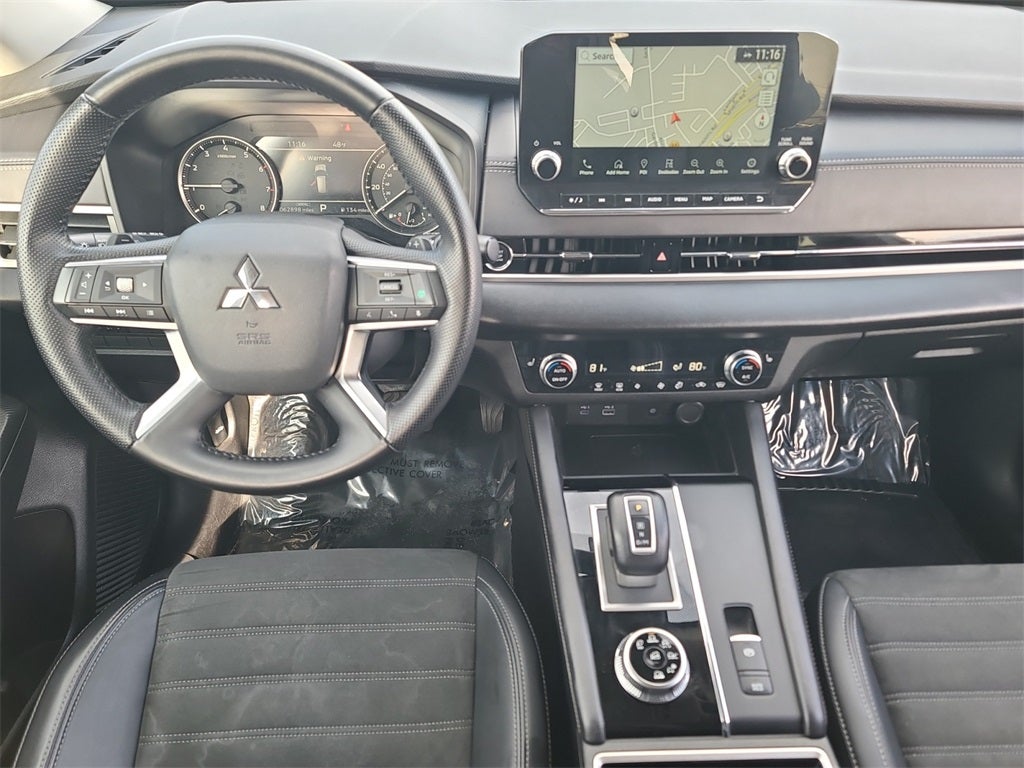 2024 Mitsubishi Outlander SE