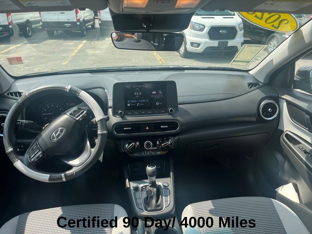 2023 Hyundai Kona SE