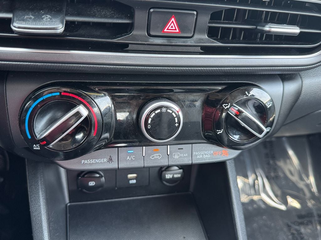 2023 Hyundai Kona SE