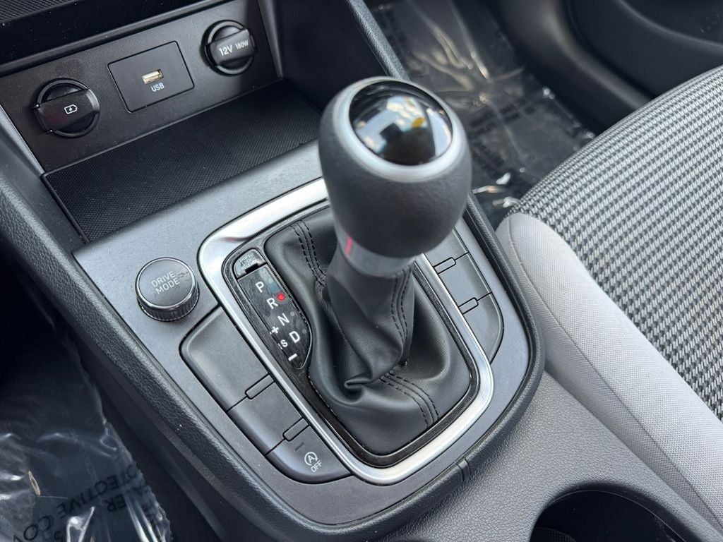 2023 Hyundai Kona SE