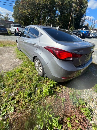 2015 Hyundai Elantra SE