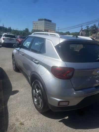 2023 Hyundai Venue SEL