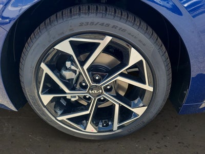 2026 Kia K5 EX