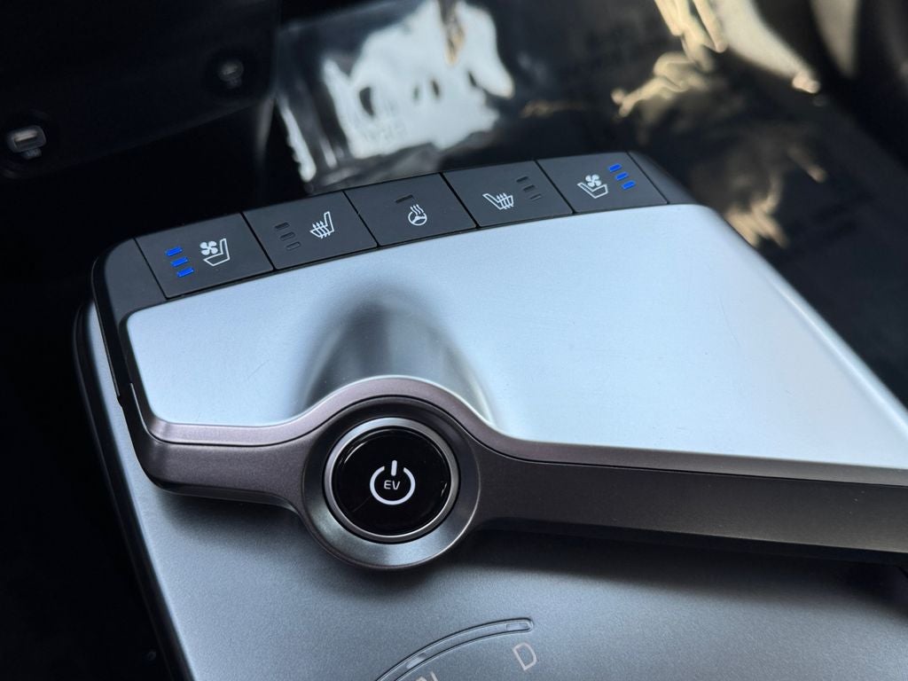 2023 Kia EV6 Wind