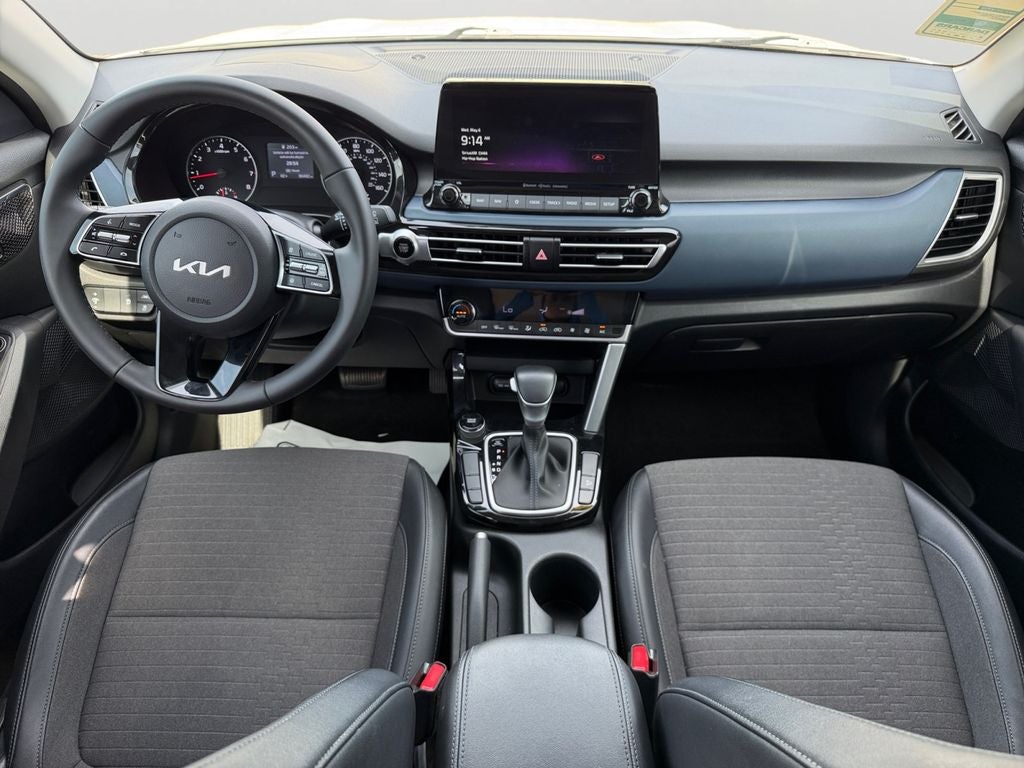 2023 Kia Seltos S