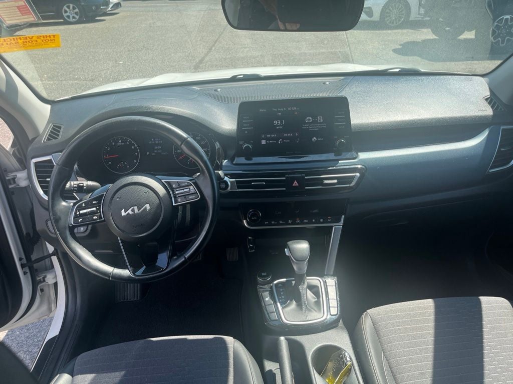 2023 Kia Seltos S