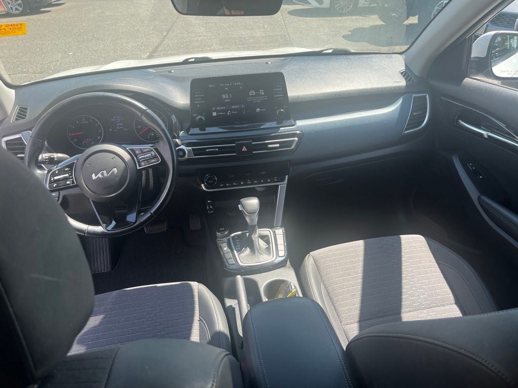 2023 Kia Seltos S
