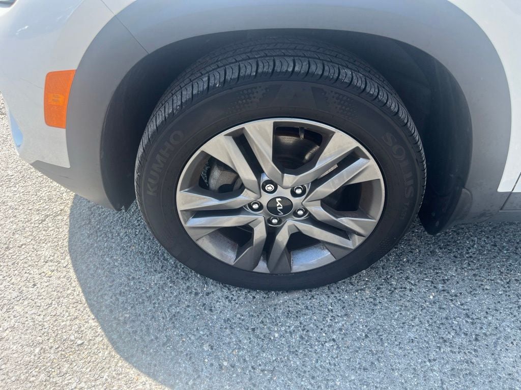 2023 Kia Seltos S