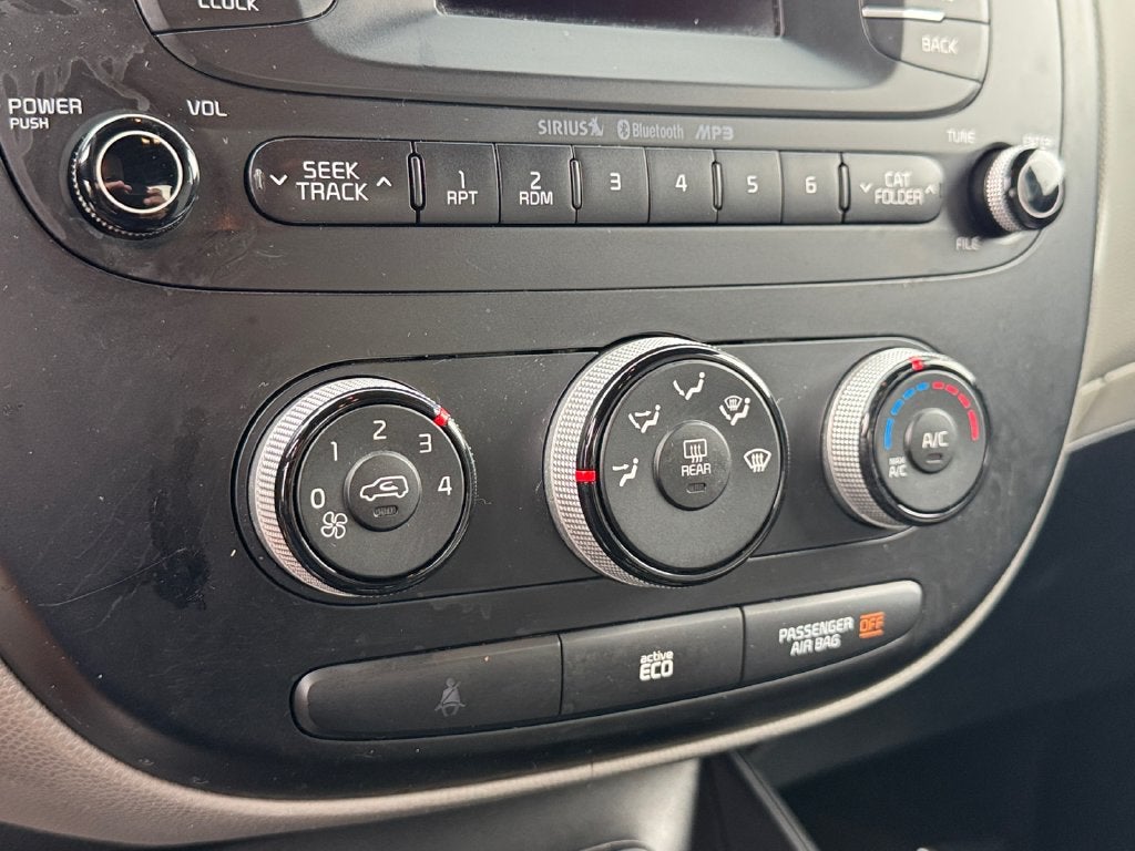 2015 Kia Soul Base