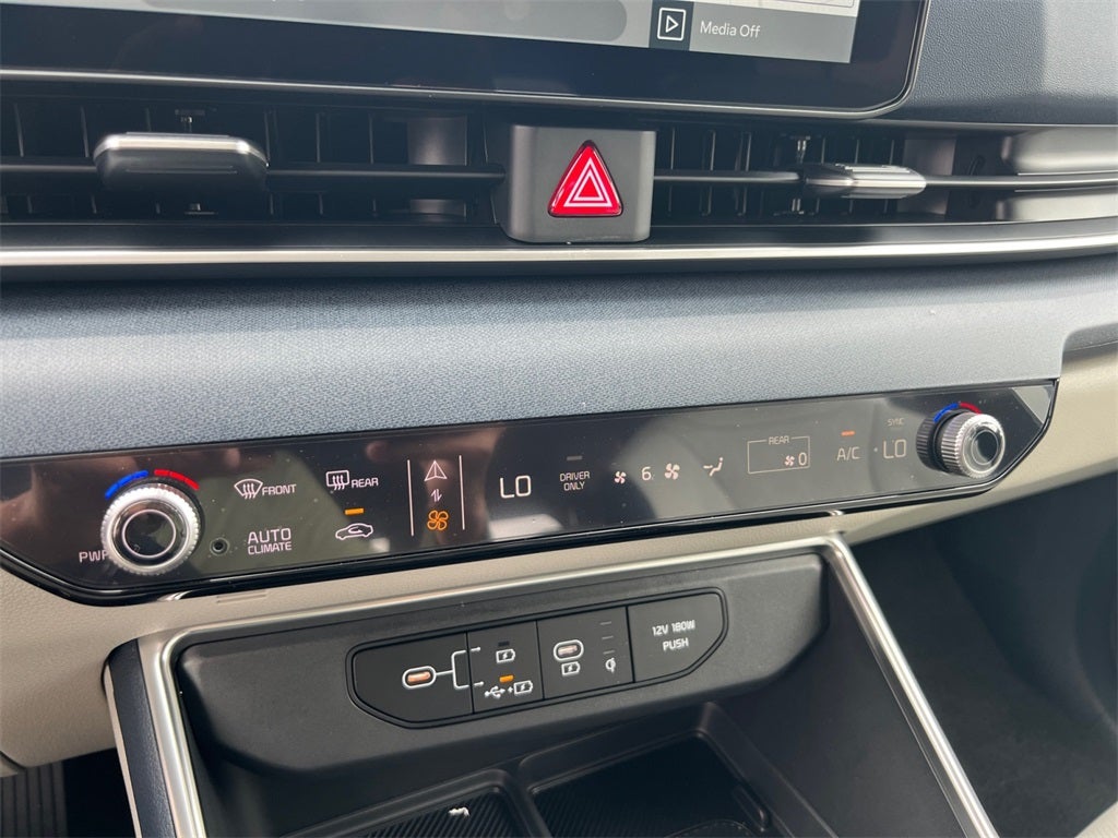 2026 Kia Carnival Hybrid EX