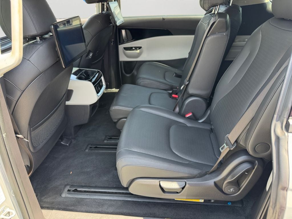 2023 Kia Carnival SX Prestige