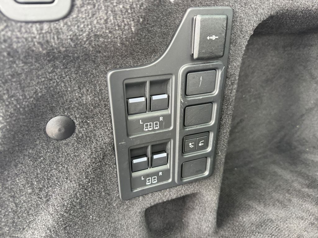 2022 Land Rover Discovery S R-Dynamic