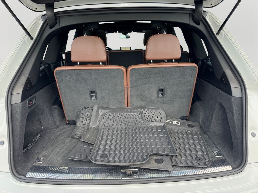 2019 Audi Q7 45 Premium Plus quattro