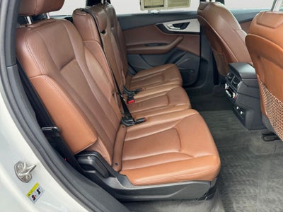 2019 Audi Q7 45 Premium Plus quattro