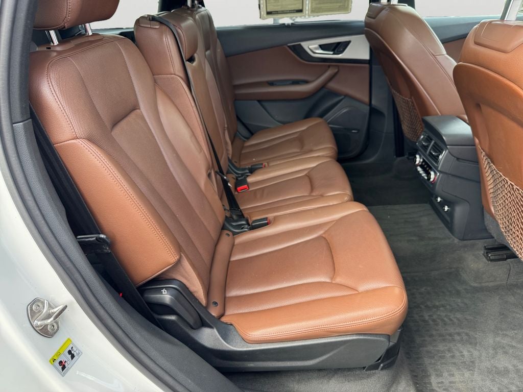 2019 Audi Q7 45 Premium Plus quattro