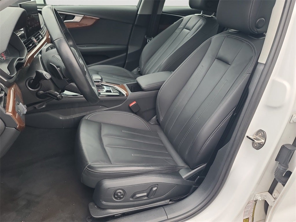 2022 Audi A4 40 Premium quattro