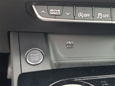 2022 Audi A4 40 Premium quattro