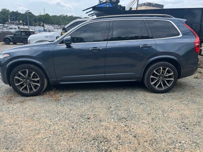 2018 Volvo XC90 T5 Momentum