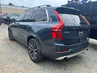 2018 Volvo XC90 T5 Momentum